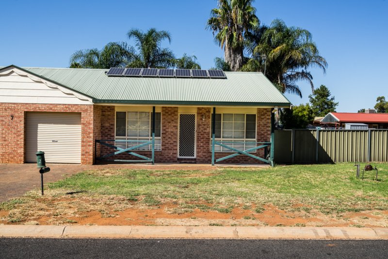 2/7 Robinson Avenue, Dubbo NSW 2830