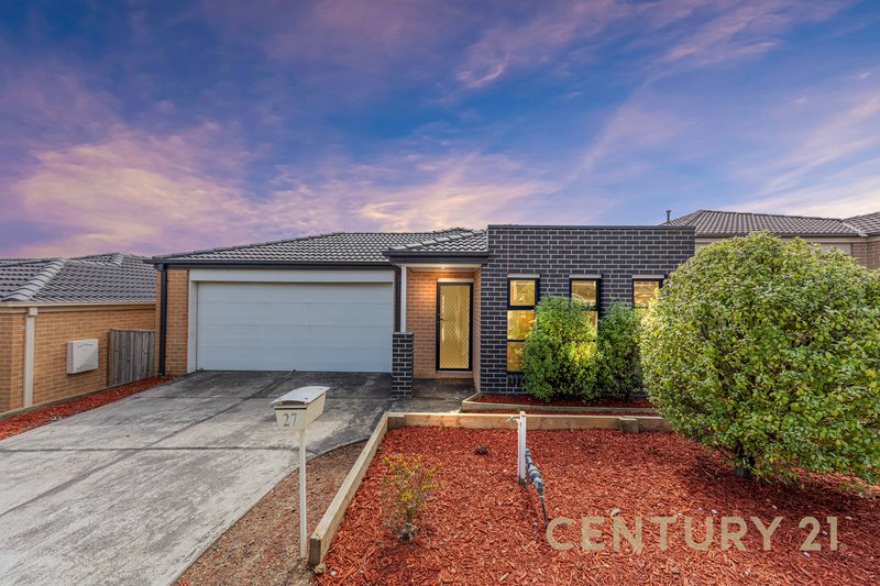 27 Rockford Street, Pakenham VIC 3810