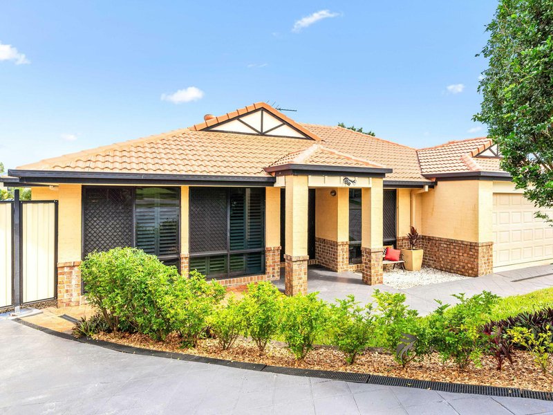 Photo - 27 Rokeby Drive, Parkinson QLD 4115 - Image 3