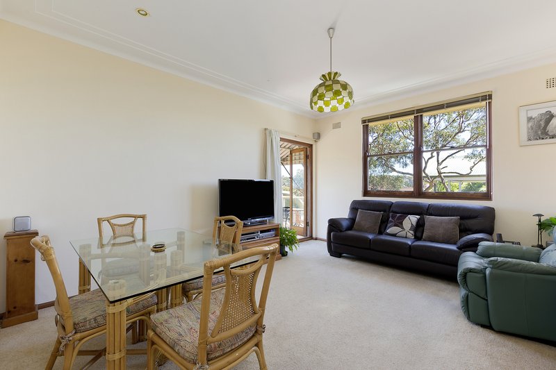 Photo - 2/7 Rosedale Avenue, Fairlight NSW 2094 - Image 4