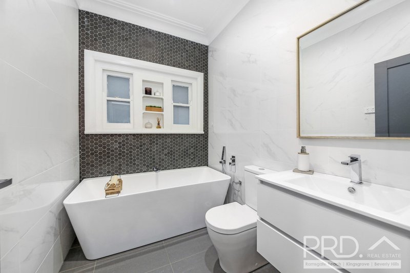 Photo - 27 Rosemeath Avenue, Kingsgrove NSW 2208 - Image 7