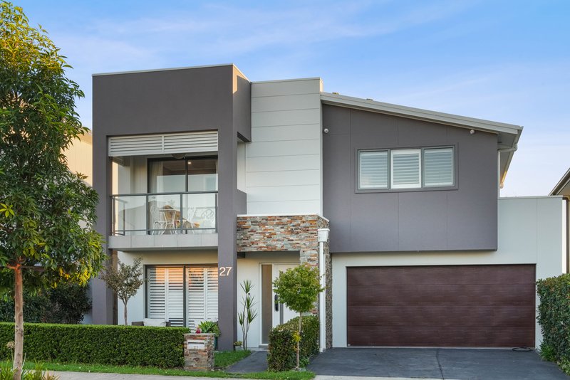 Photo - 27 Rosemount Drive, Catherine Field NSW 2557 - Image 2