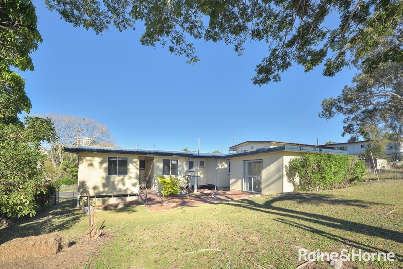 Photo - 27 Rossella Street, West Gladstone QLD 4680 - Image 20