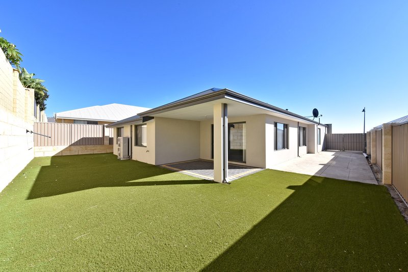 Photo - 27 Roundhouse Parade, Jindalee WA 6036 - Image 23