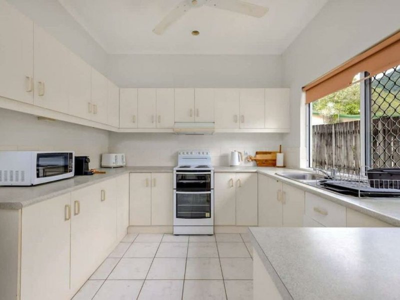 Photo - 27 Saddle Mountain Road, Smithfield QLD 4878 - Image 8