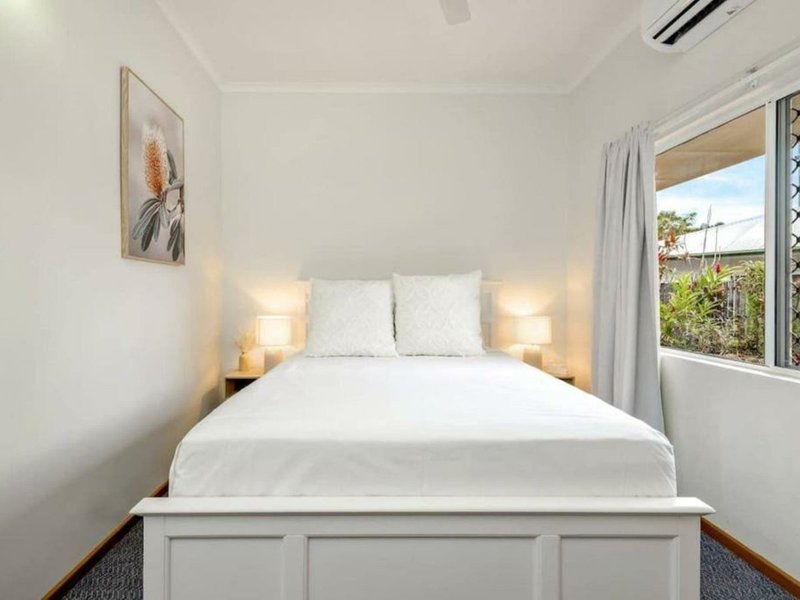 Photo - 27 Saddle Mountain Road, Smithfield QLD 4878 - Image 15