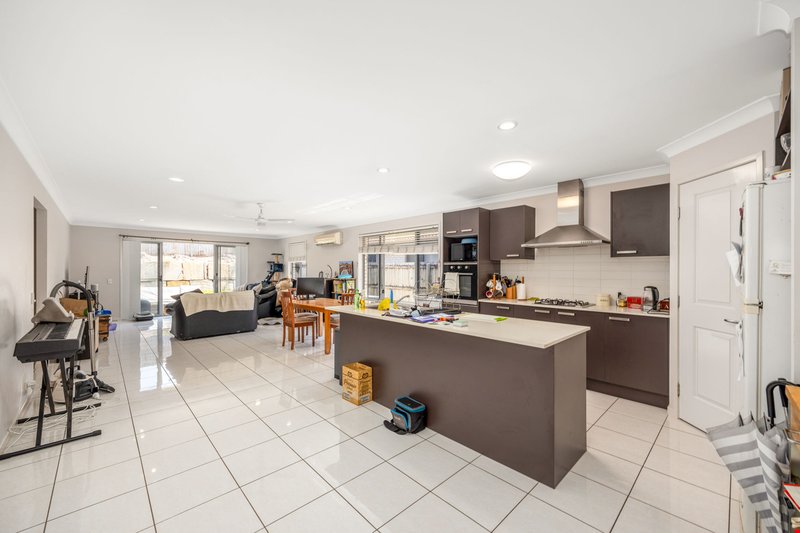 Photo - 27 Sage Parade, Griffin QLD 4503 - Image 3