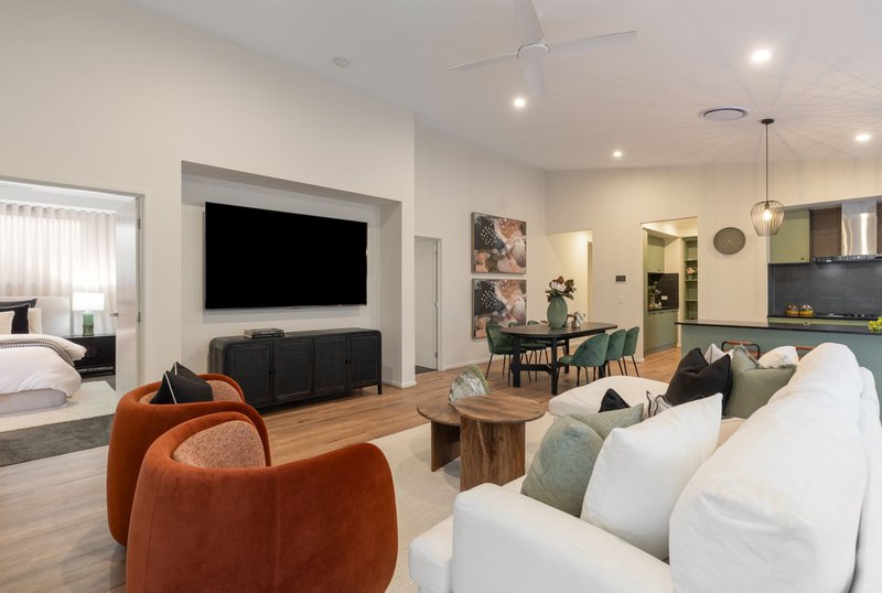 Photo - 27 Sahara Street, Greenbank QLD 4124 - Image 4
