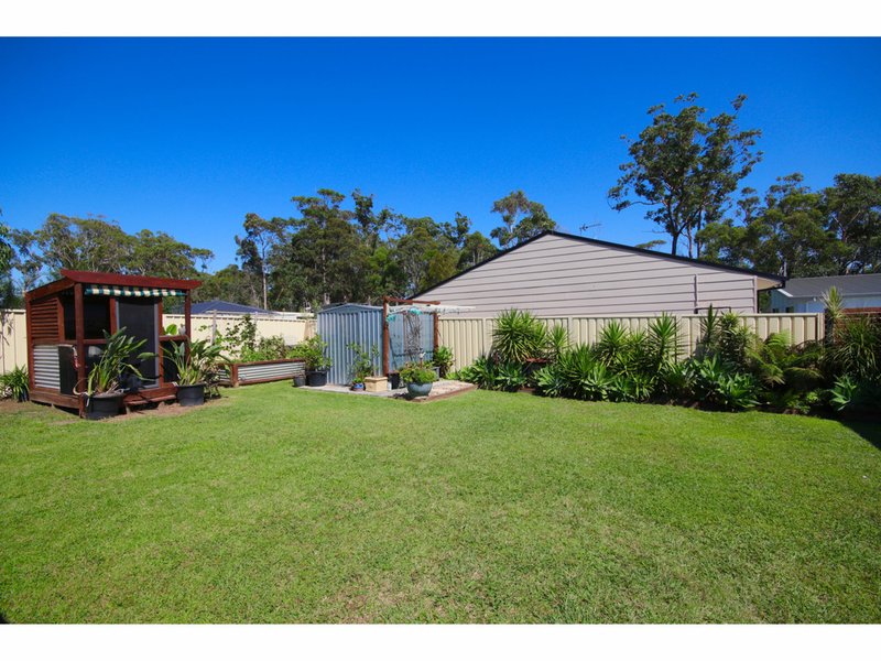 Photo - 27 Sanctuary Point Road, Sanctuary Point NSW 2540 - Image 10