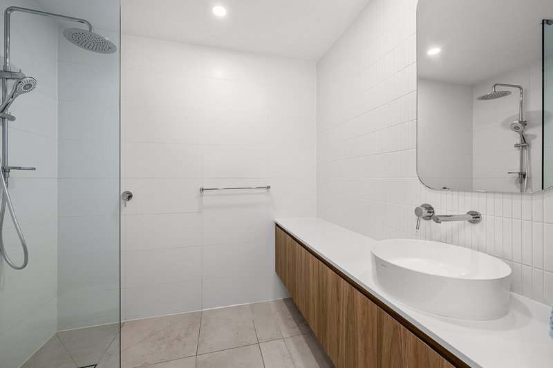 Photo - 2/7 Sapphire Street, Hollywell QLD 4216 - Image 19