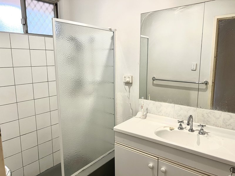 Photo - 27 Satellite Place, Carlisle WA 6101 - Image 6