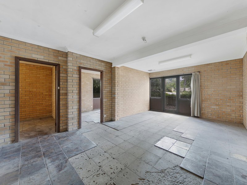 Photo - 27 Scenic Drive, Budgewoi NSW 2262 - Image 5