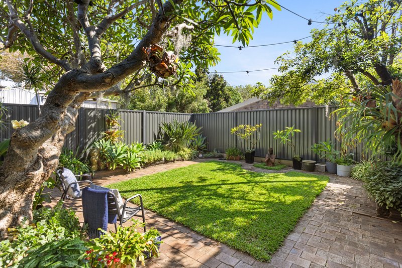 Photo - 27 Schwebel Street, Marrickville NSW 2204 - Image 12