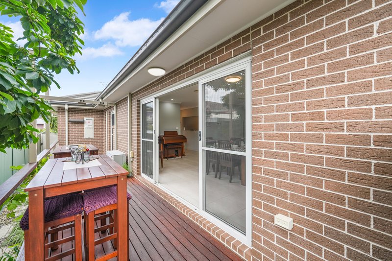 Photo - 27 Scott Street, Toongabbie NSW 2146 - Image 24