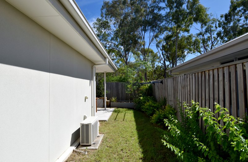 Photo - 27 Sea Prince Circuit, Clinton QLD 4680 - Image 3