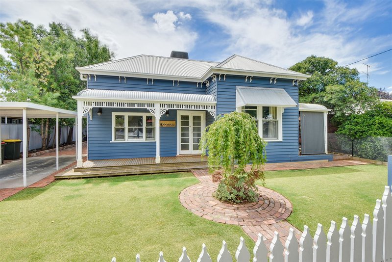 27 Searle Street, Horsham VIC 3400