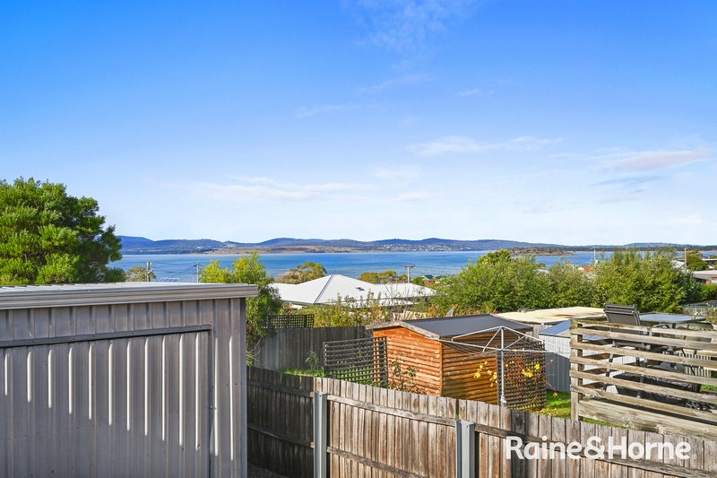 Photo - 27 Second Avenue, Midway Point TAS 7171 - Image 17