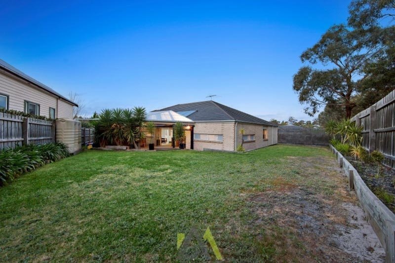 Photo - 27 Serenity Drive, Langwarrin VIC 3910 - Image 21