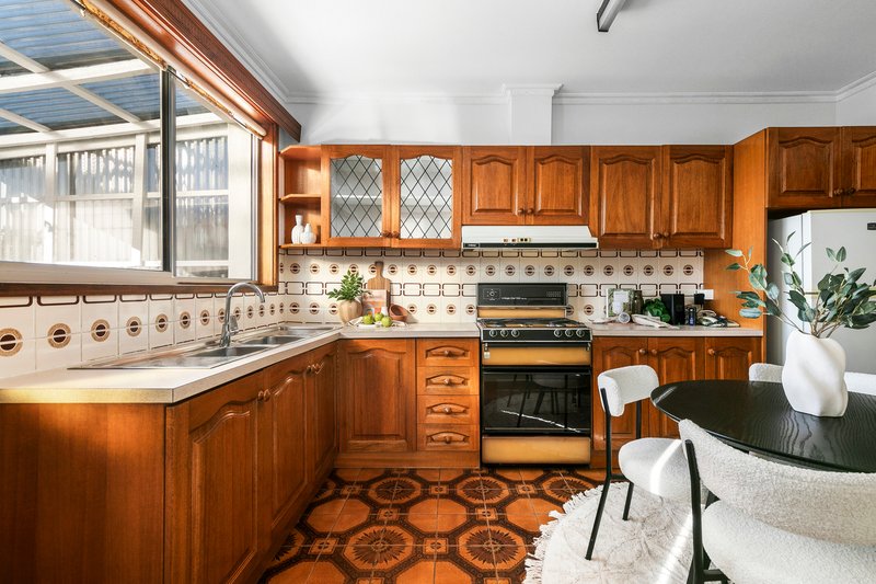 Photo - 27 Sheffield Street, Coburg VIC 3058 - Image 11
