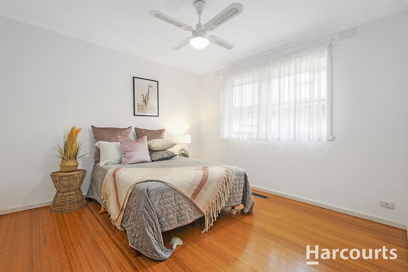 Photo - 27 Sheppard Drive, Scoresby VIC 3179 - Image 11