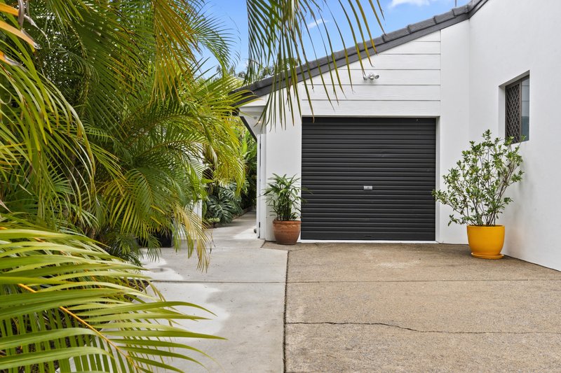 Photo - 2/7 Shrike Court, Burleigh Waters QLD 4220 - Image 13
