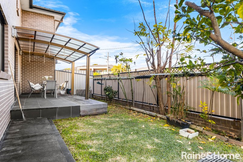 Photo - 27 Simmat Avenue, Condell Park NSW 2200 - Image 15