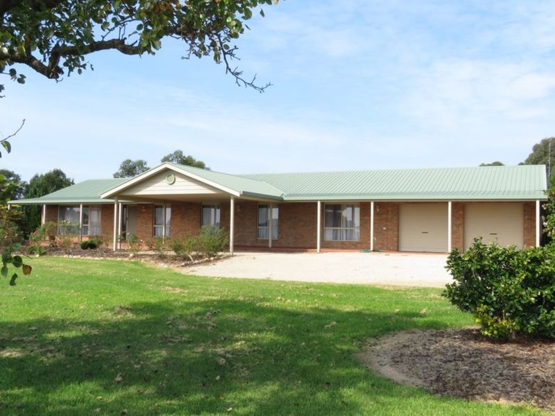 Photo - 27 Simpson Drive, Newlands Arm VIC 3875 - Image 1