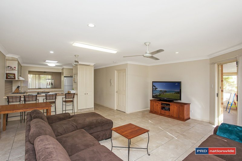 2/7 Sky Royal Terrace, Burleigh Heads QLD 4220