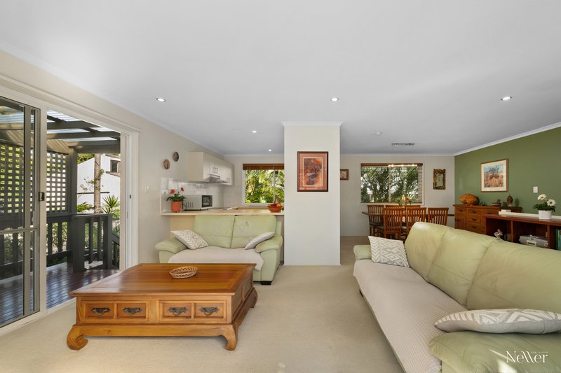 Photo - 2/7 Solway Drive, Sunshine Beach QLD 4567 - Image 7