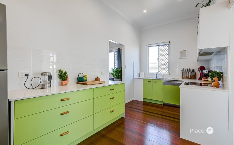 Photo - 27 Sorrento Street, Margate QLD 4019 - Image 7