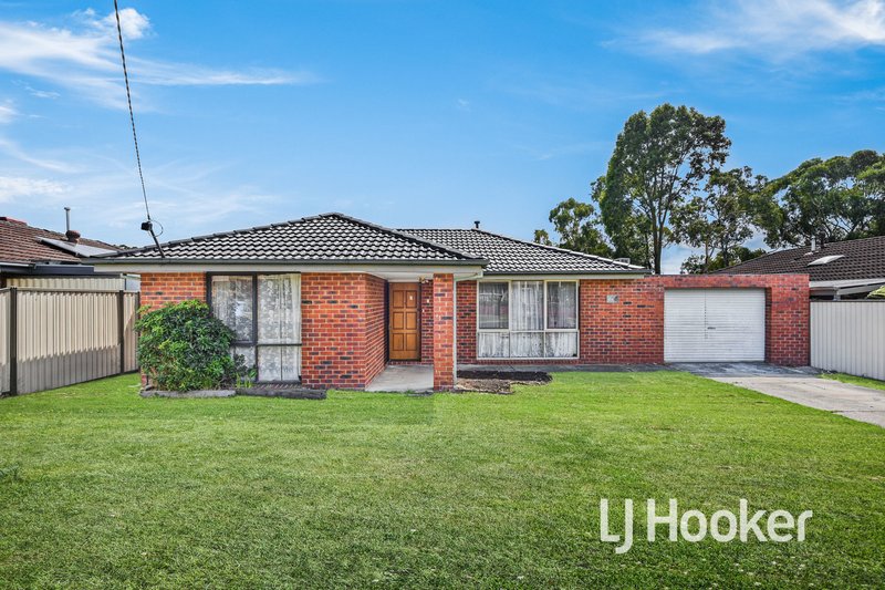 27 Springfield Crescent, Hampton Park VIC 3976