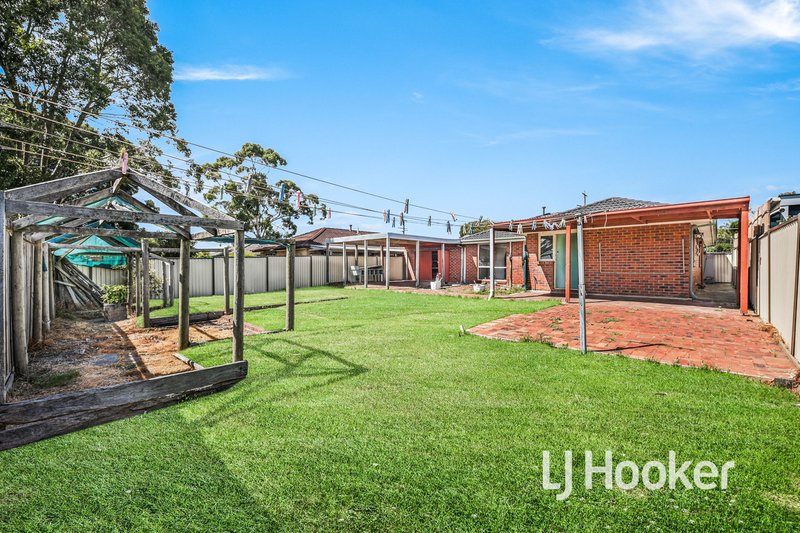 Photo - 27 Springfield Crescent, Hampton Park VIC 3976 - Image 14