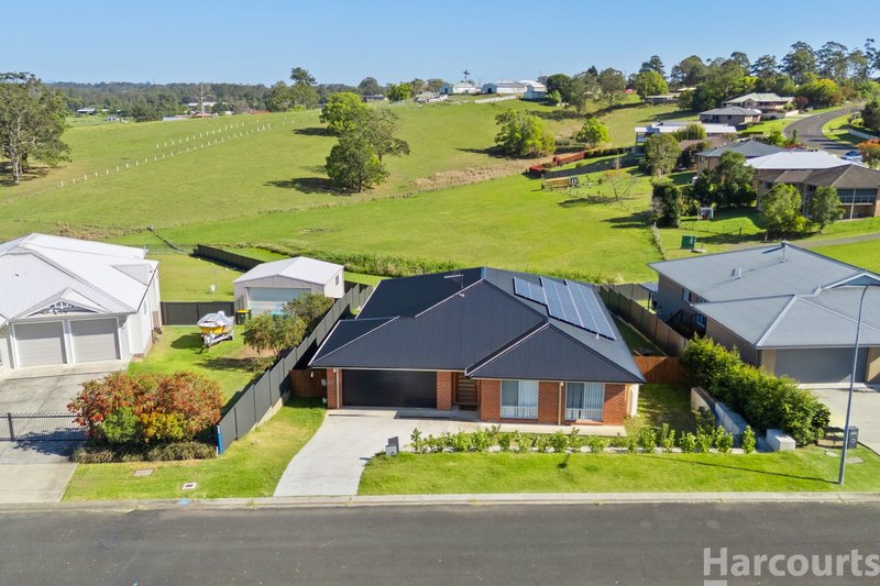 Photo - 27 Springfields Drive, Greenhill NSW 2440 - Image 1