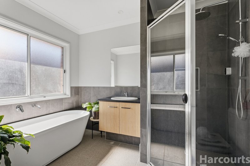 Photo - 27 Springfields Drive, Greenhill NSW 2440 - Image 17