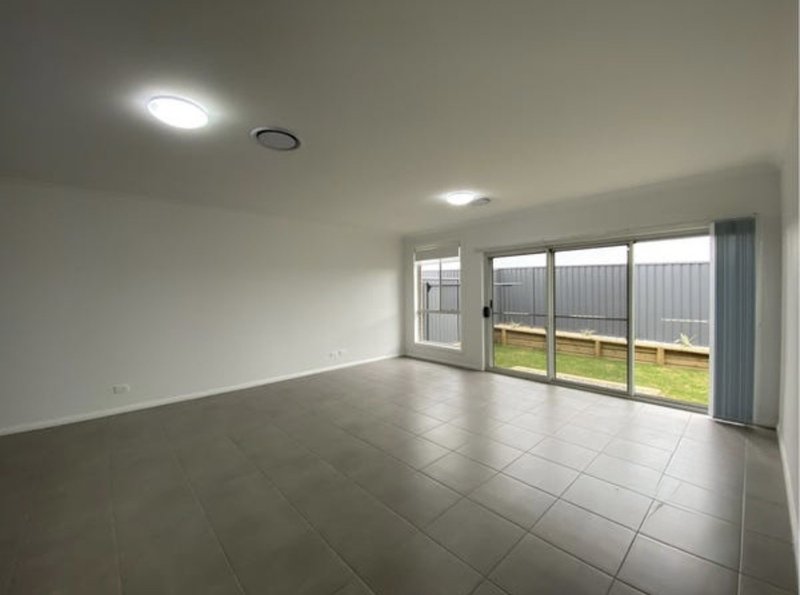Photo - 27 St Lukes Street, Wilton NSW 2571 - Image 3