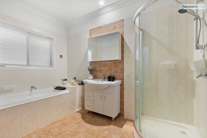 Photo - 27 St Vincents Avenue, Hallett Cove SA 5158 - Image 19