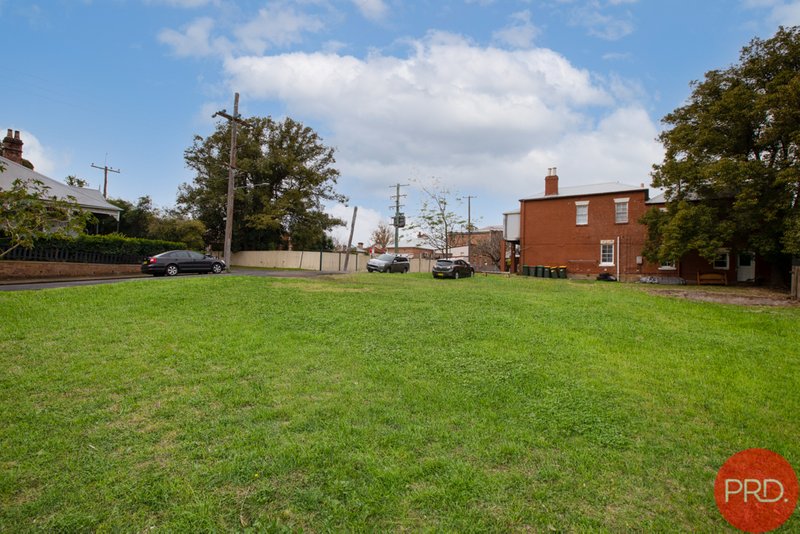 Photo - 27 Steam Street, Maitland NSW 2320 - Image 2