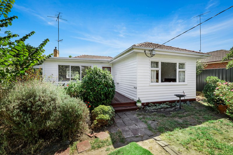 27 Stewart Terrace, Macleod VIC 3085