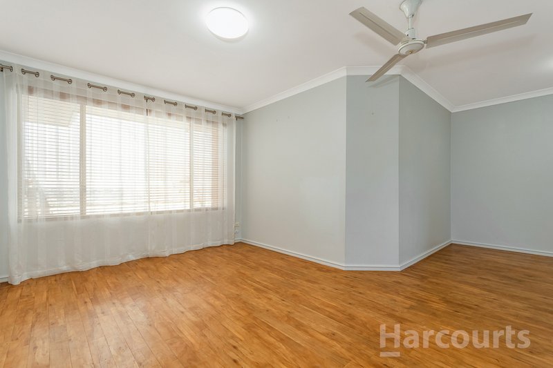 Photo - 27 Straitsman Way, Currambine WA 6028 - Image 11