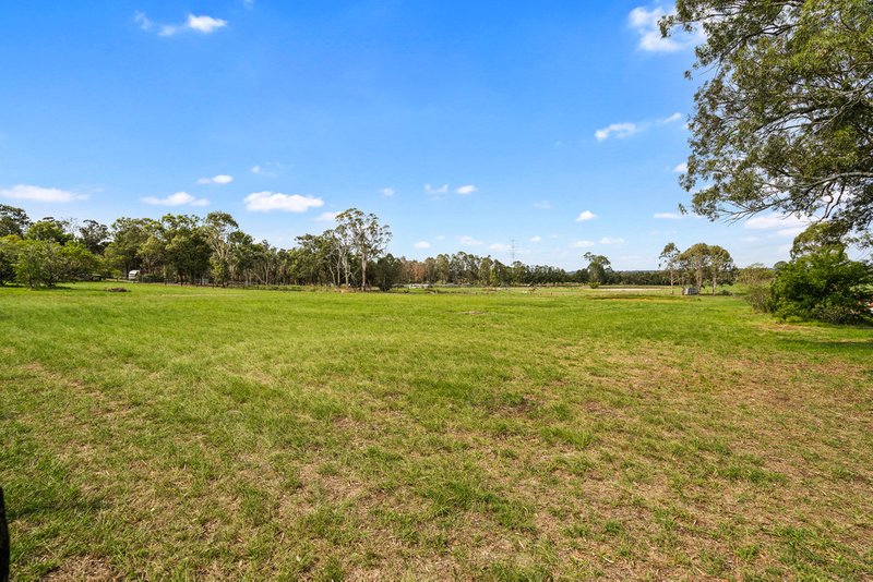 Photo - 27 Sturt Place, Windsor Downs NSW 2756 - Image 17