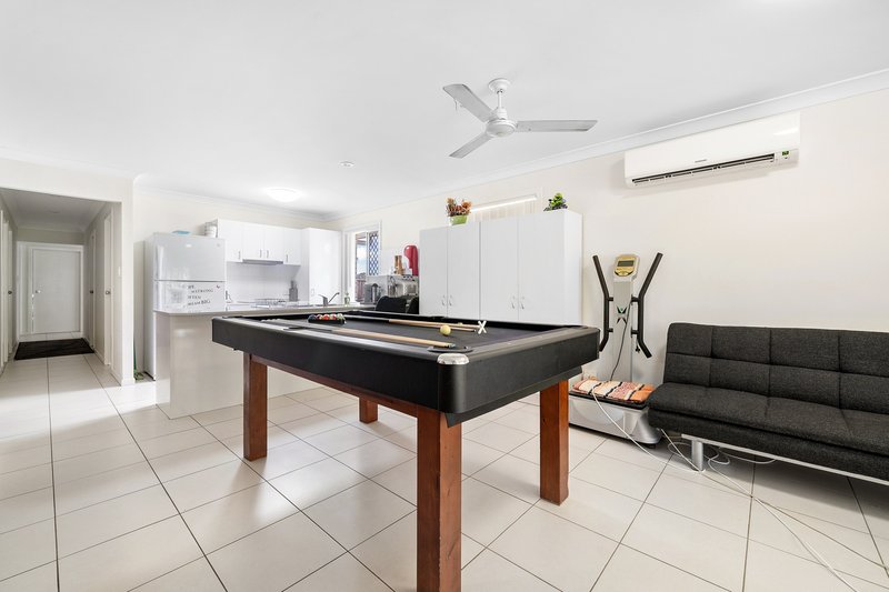 Photo - 27 Sunstone Court, Logan Reserve QLD 4133 - Image 3