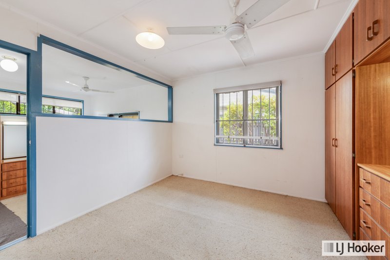 Photo - 27 Svensson Street, Svensson Heights QLD 4670 - Image 13