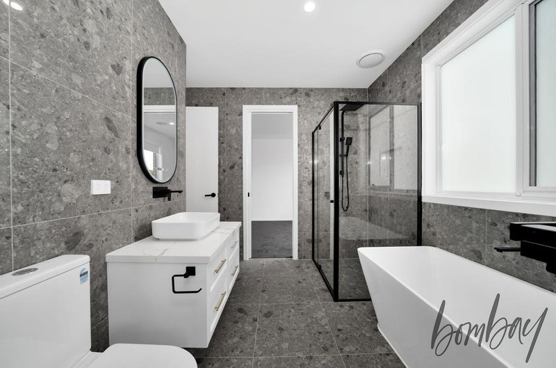 Photo - 27 Swiss Boulevard, Donnybrook VIC 3064 - Image 17