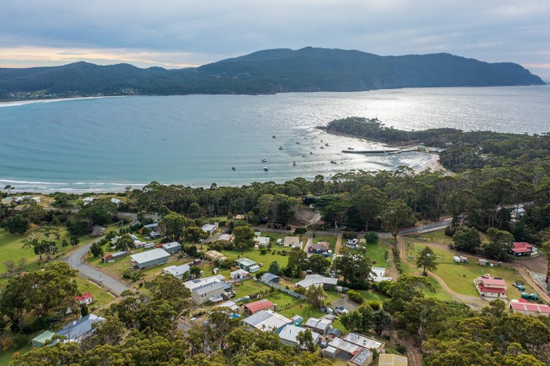 Photo - 27 Tasmans Arch Road, Eaglehawk Neck TAS 7179 - Image 3