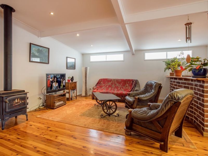 Photo - 27 Telfer Road, Castle Hill NSW 2154 - Image 7