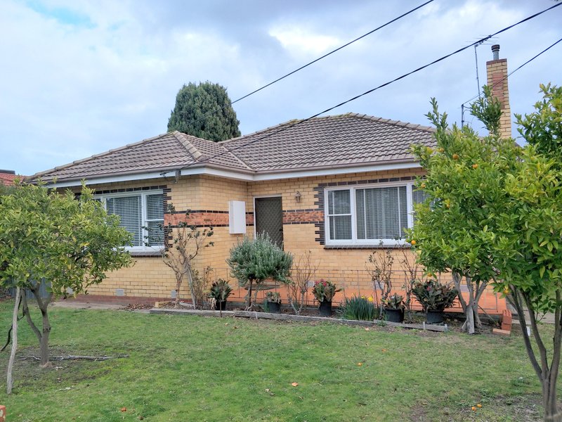 Photo - 27 Tennyson Avenue, Clayton South VIC 3169 - Image 1