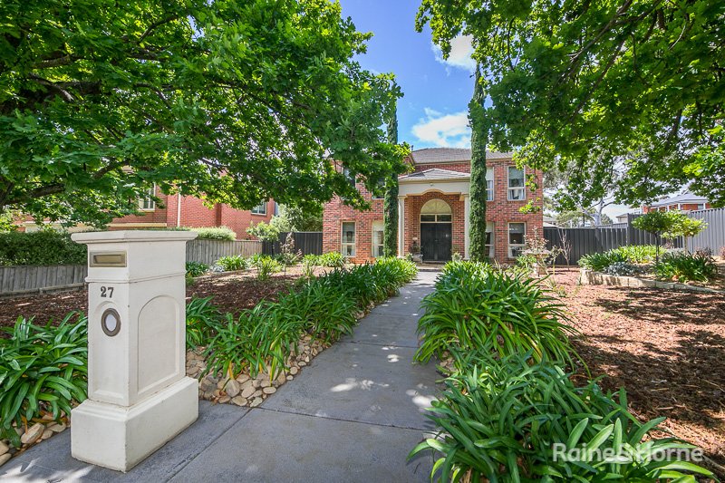 Photo - 27 The Avenue, Sunbury VIC 3429 - Image 4