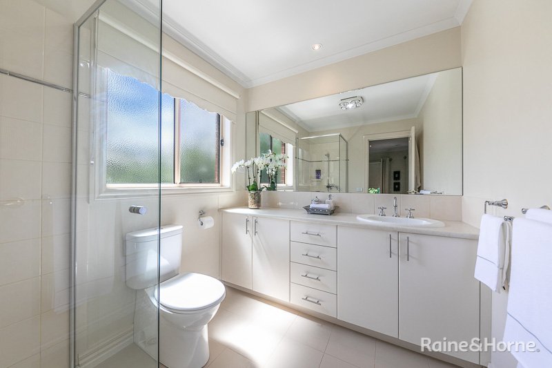 Photo - 27 The Avenue, Sunbury VIC 3429 - Image 13