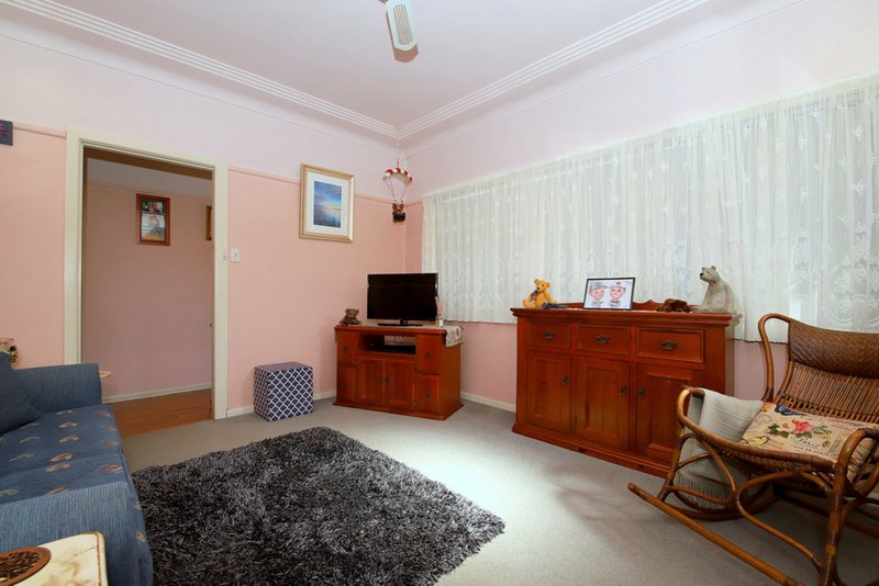 Photo - 27 The Avenue, Yagoona NSW 2199 - Image 2