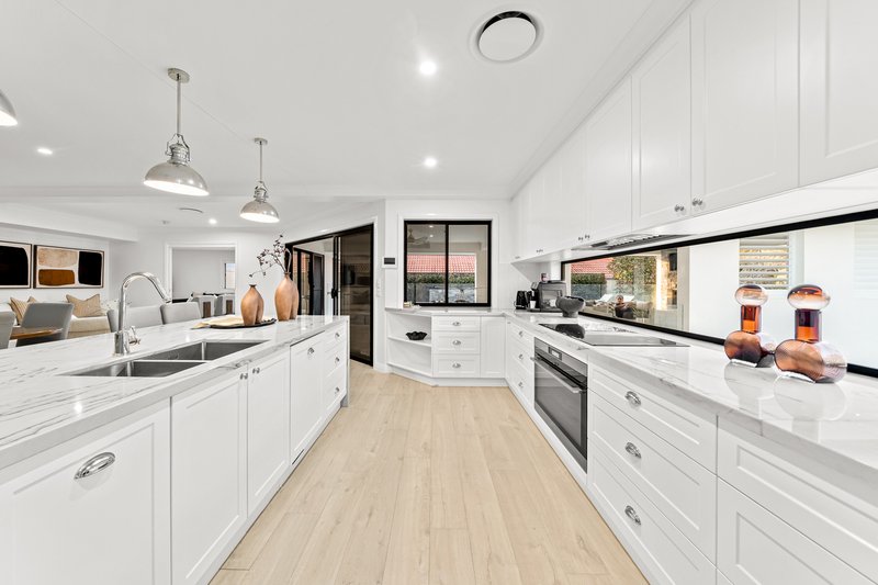 Photo - 27 The Crescent, Underwood QLD 4119 - Image 6